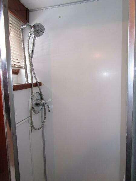 Forward Shower  