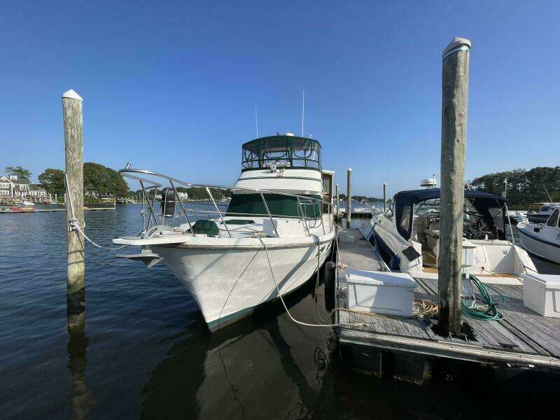 Peaceful Times 40ft Heritage East Yacht For Sale