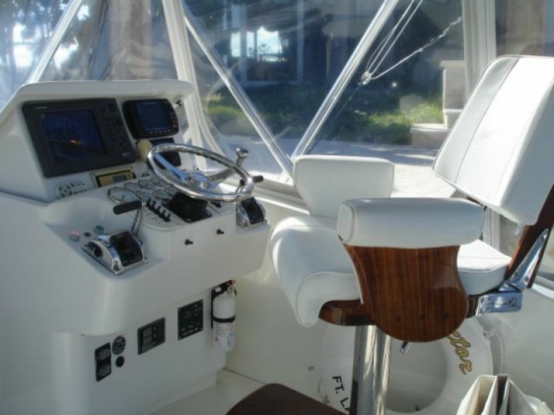 35' 2002 Stolper 35 Express
