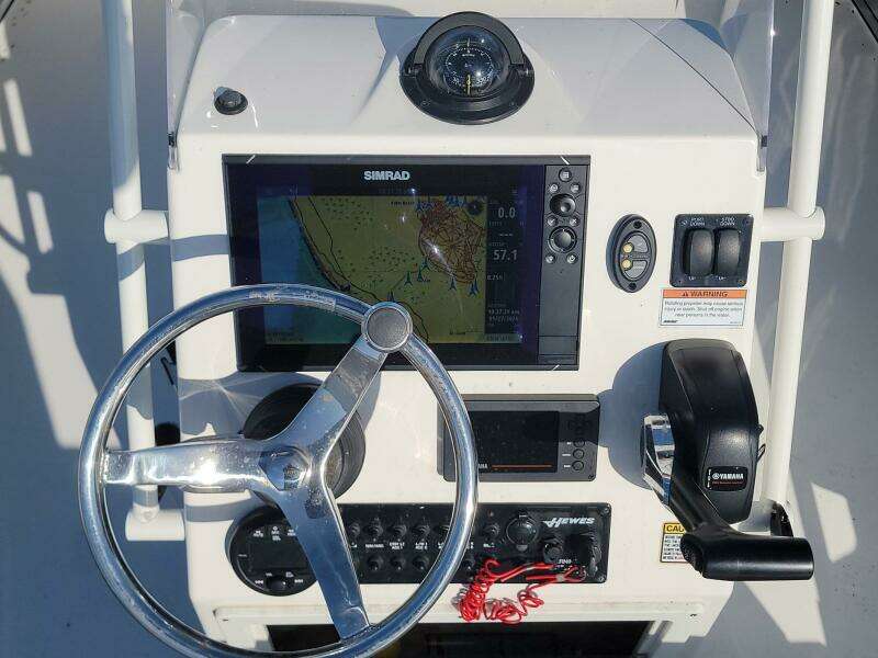 21ft Hewes Yacht For Sale