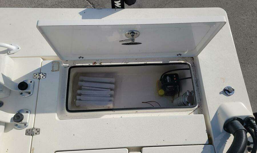 21ft Hewes Yacht For Sale