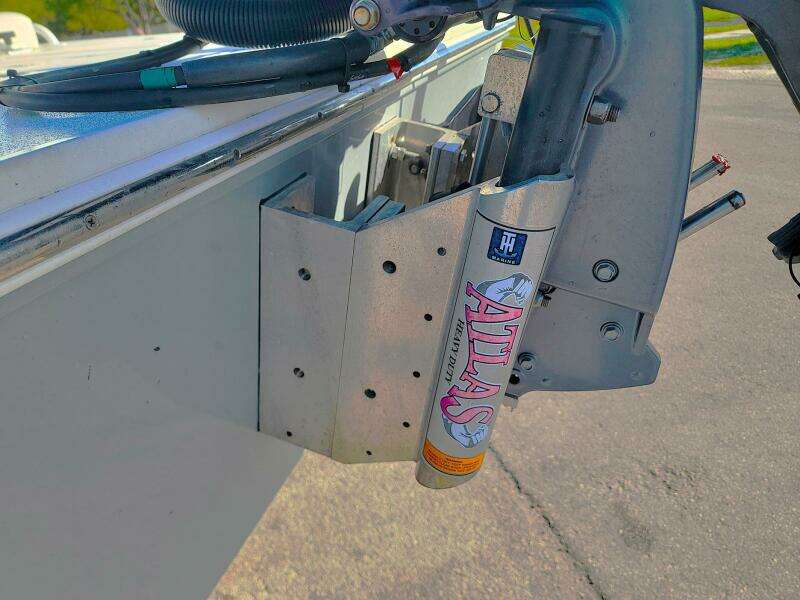 21ft Hewes Yacht For Sale