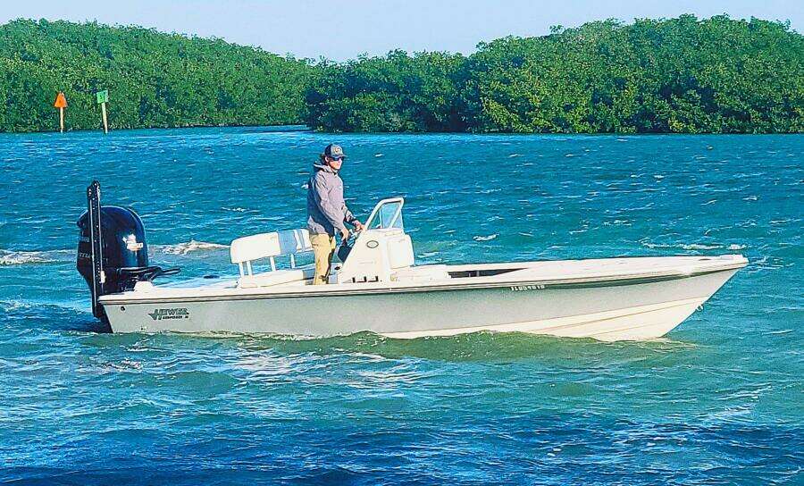 21ft Hewes Yacht For Sale