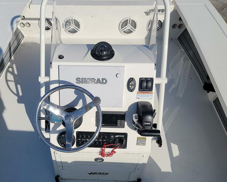 21' 2021 Hewes Redfisher 21