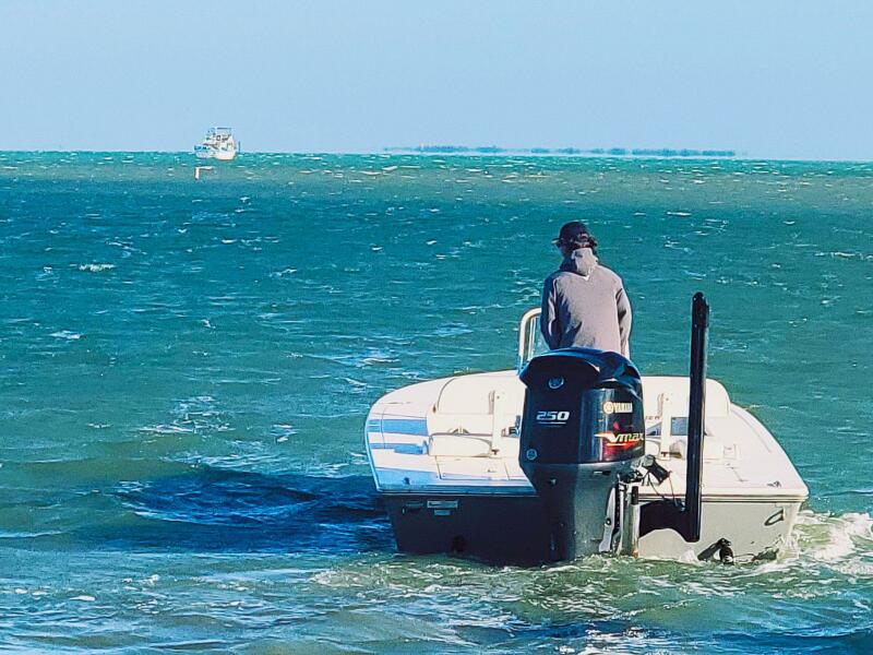 21' 2021 Hewes Redfisher 21