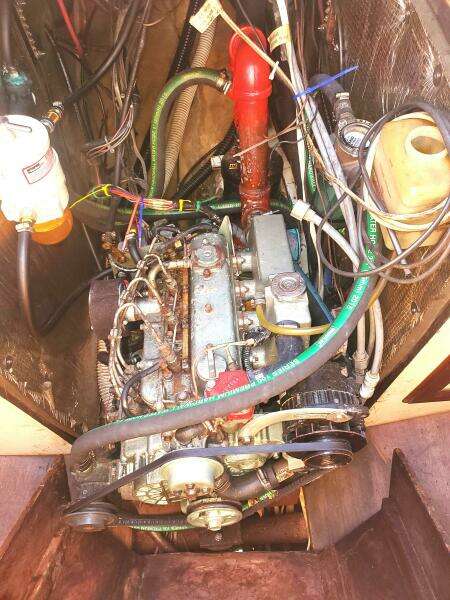 MILEKA V 33ft Cape Dory Yacht For Sale