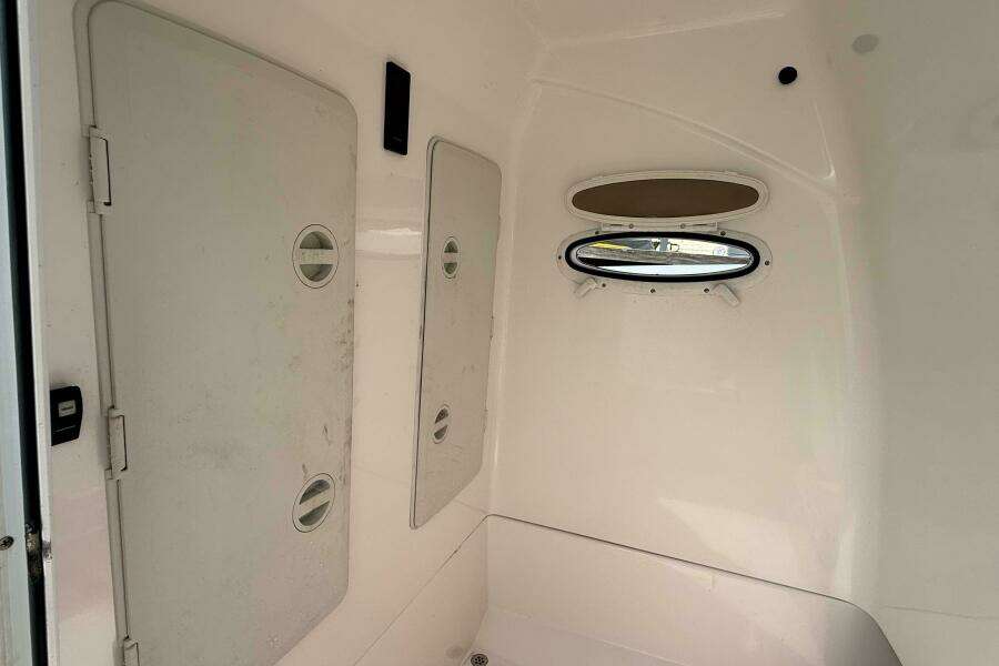 33ft Airship Yacht For Sale