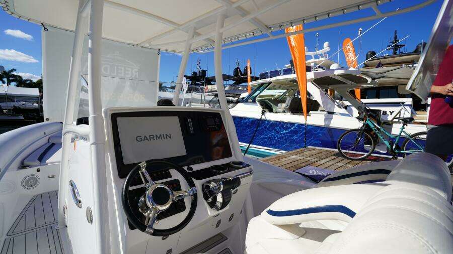 33ft Airship Yacht For Sale