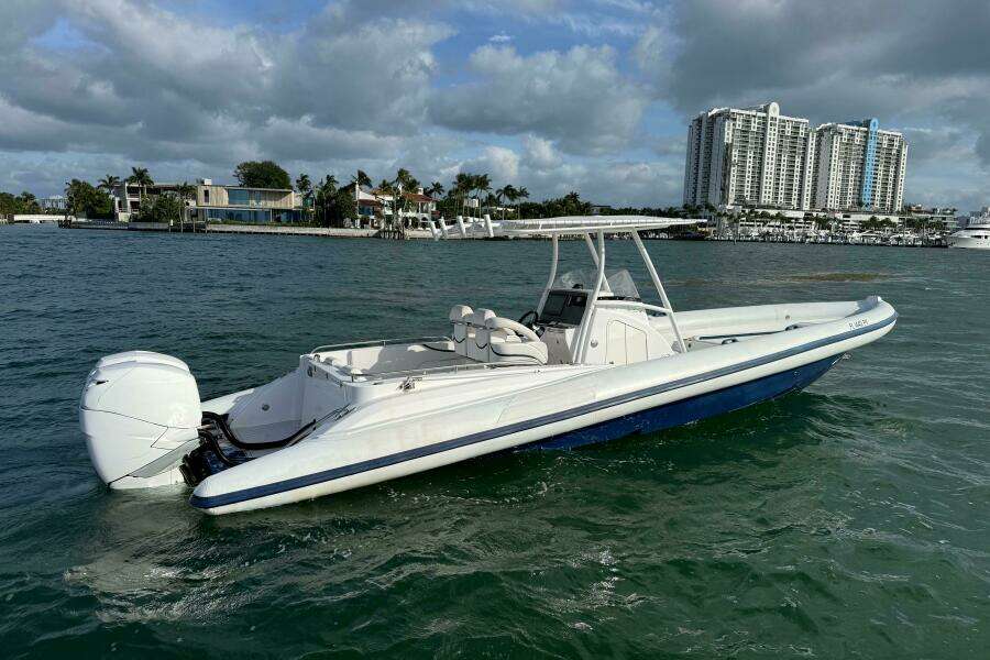 33ft Airship Yacht For Sale