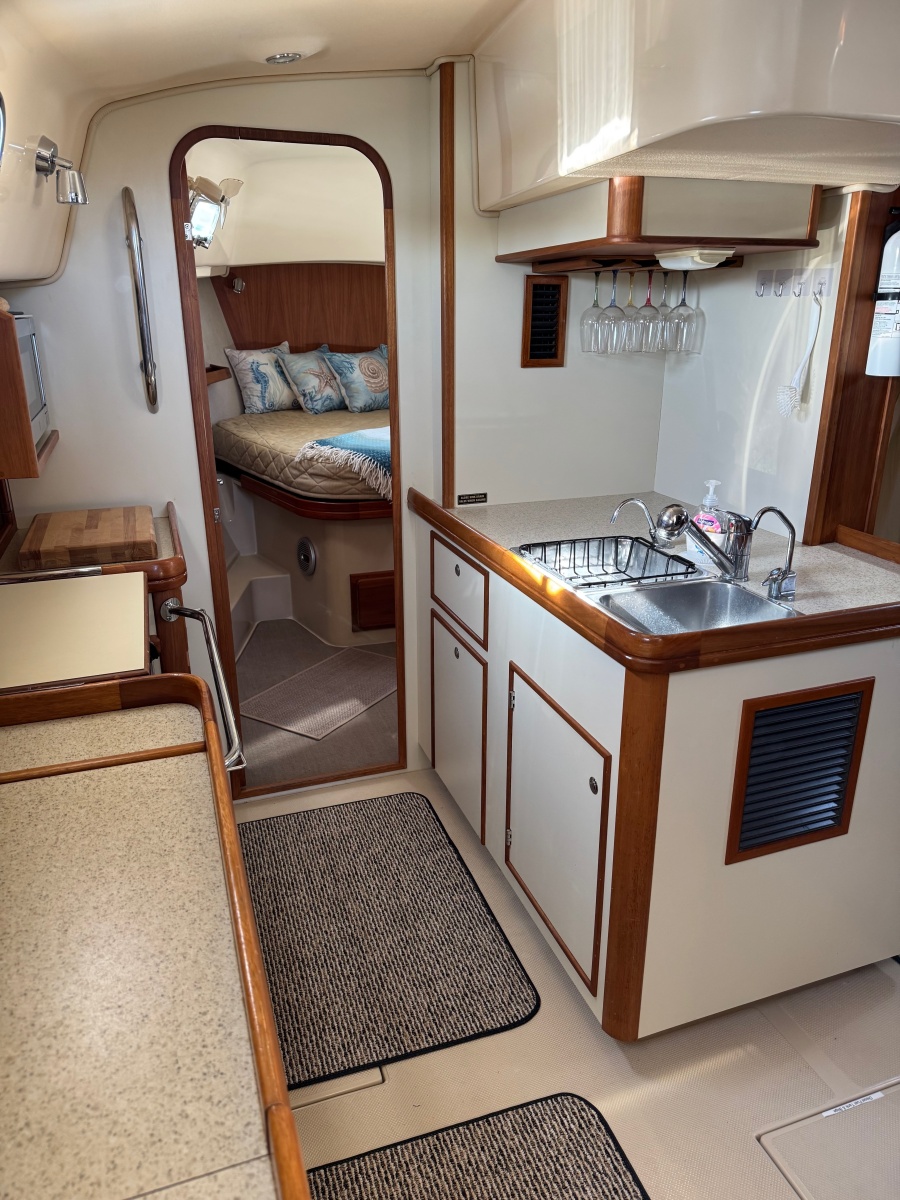 2008 Island Packet SP Cruiser