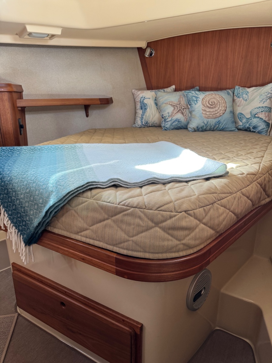 2008 Island Packet SP Cruiser