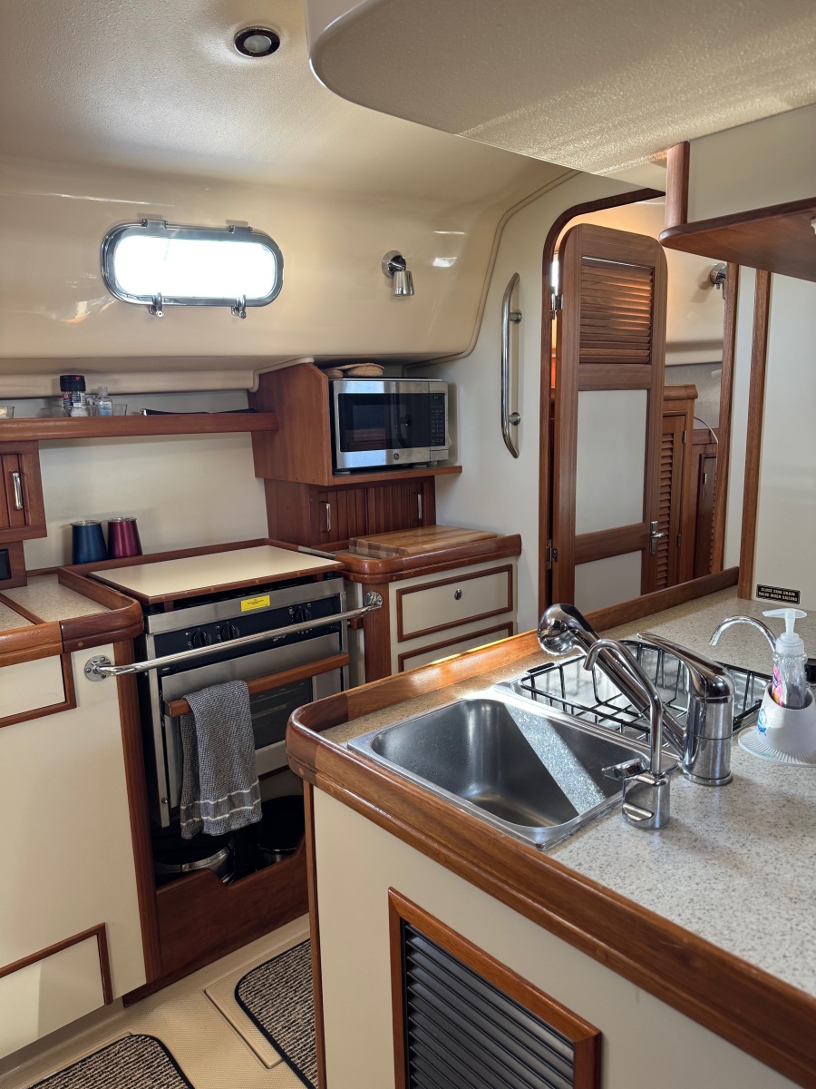 2008 Island Packet SP Cruiser