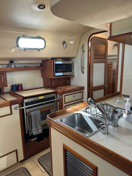 Second Wind 41ft Island Packet Yacht For Sale