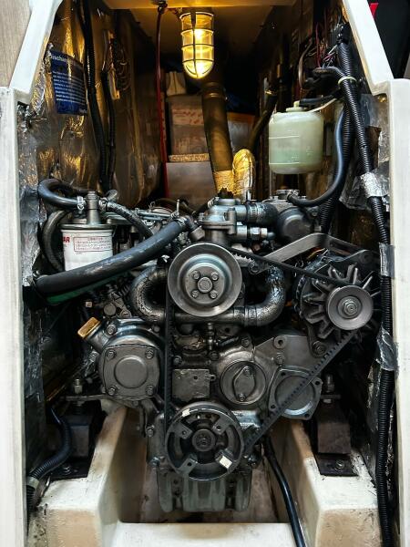 42' 1999 Catalina 42 MKII