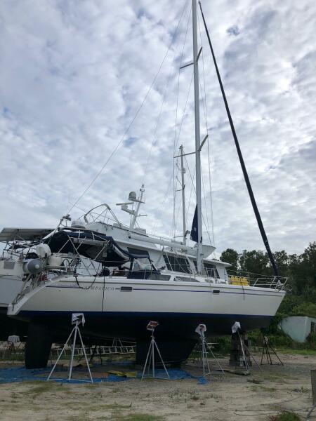 42' 1999 Catalina 42 MKII