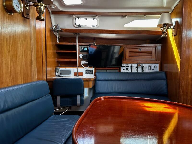 42' 1999 Catalina 42 MKII