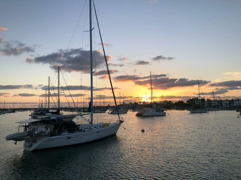 42' 1999 Catalina 42 MKII