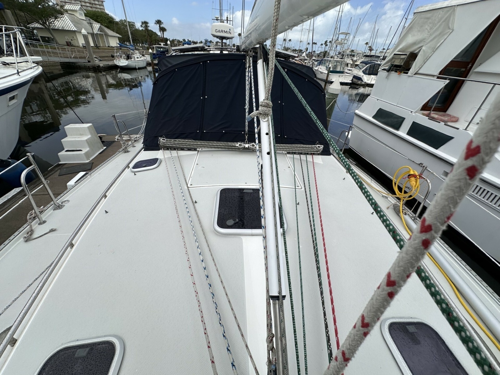 Simpatico 42ft Catalina Yacht For Sale