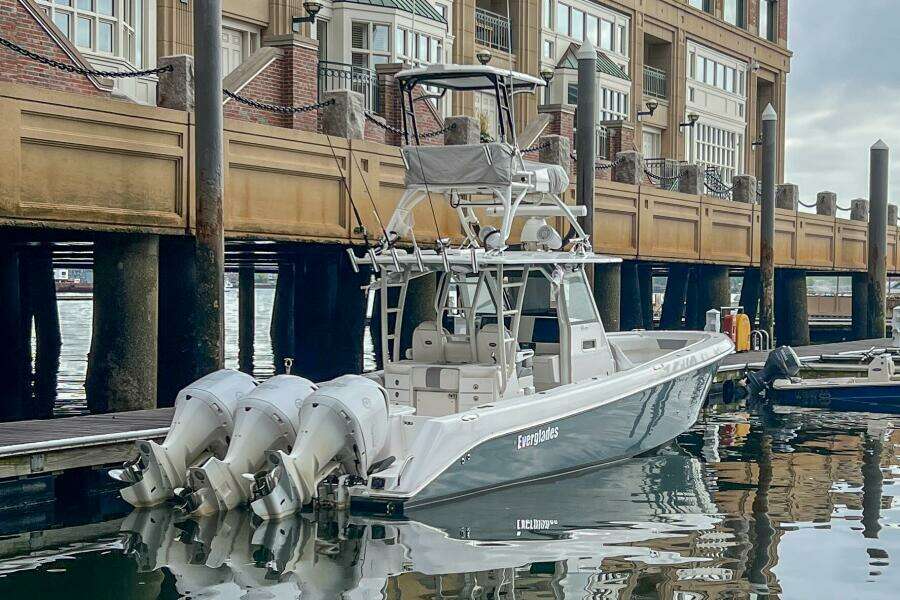 All In 35ft Everglades Yacht For Sale