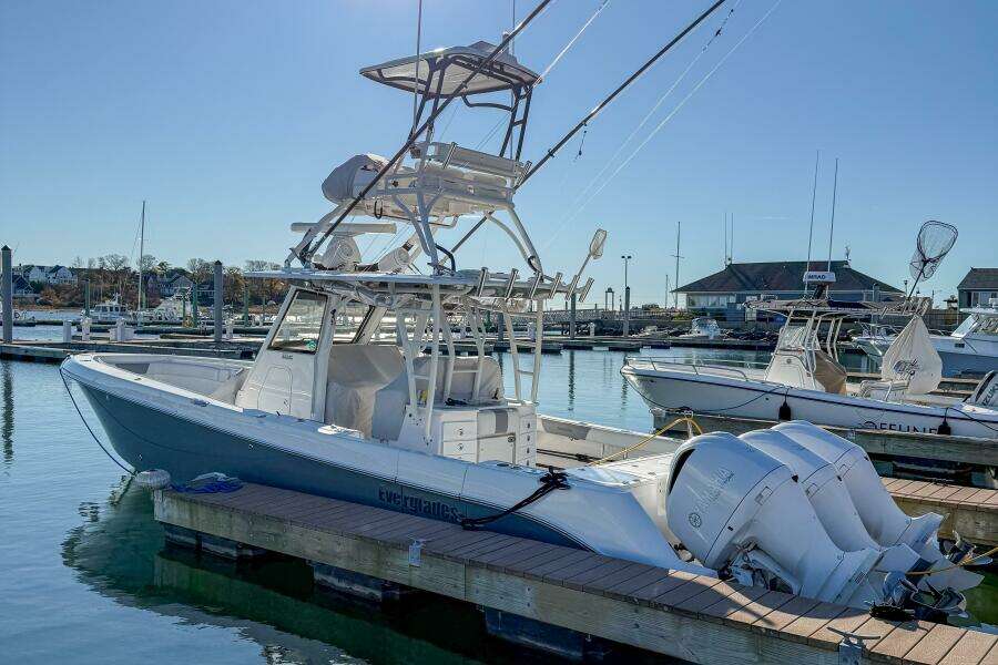 All In 35ft Everglades Yacht For Sale