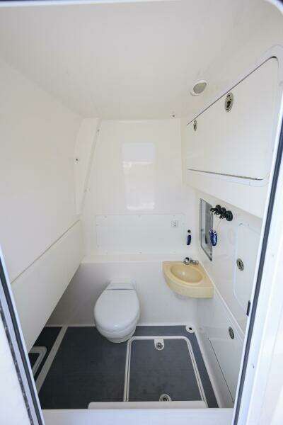 39ft Invincible Yacht For Sale