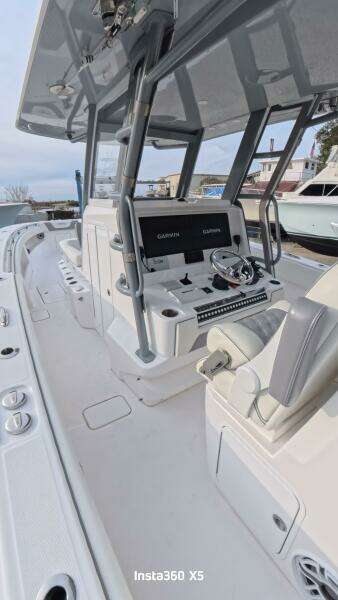 39ft Invincible Yacht For Sale