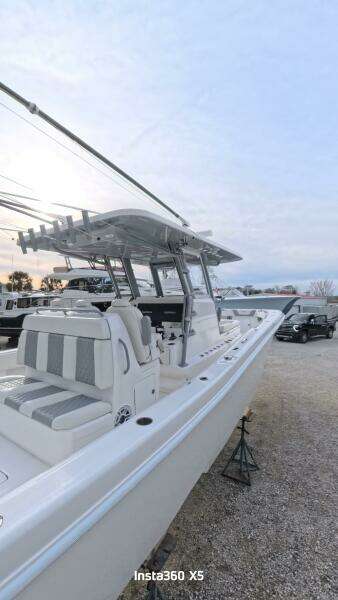 39ft Invincible Yacht For Sale