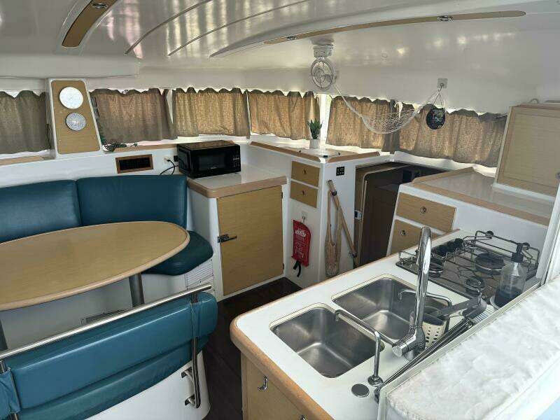 OSITA 38ft Lagoon Yacht For Sale