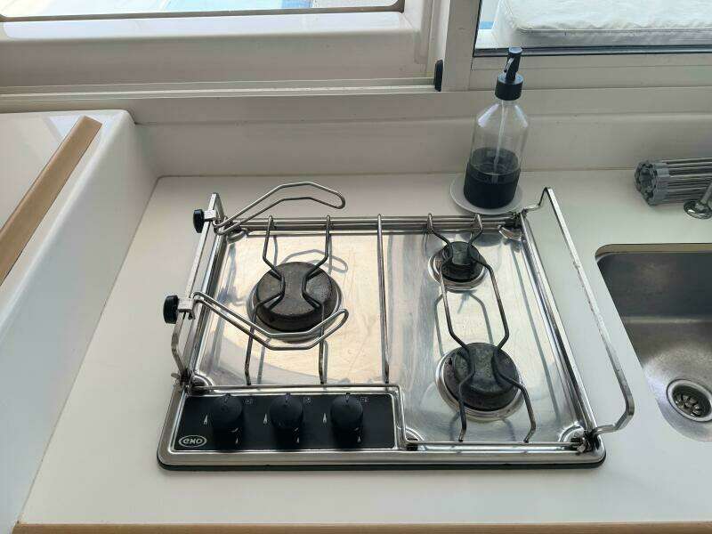 OSITA 38ft Lagoon Yacht For Sale