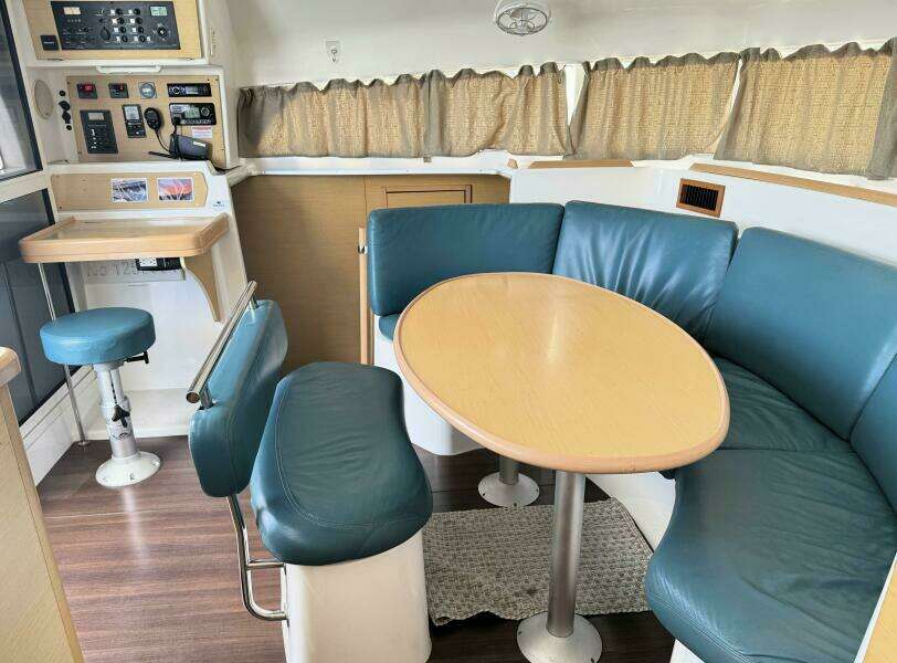 OSITA 38ft Lagoon Yacht For Sale