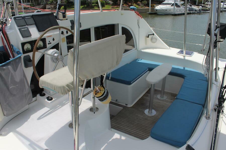 38' 2010 Lagoon 380
