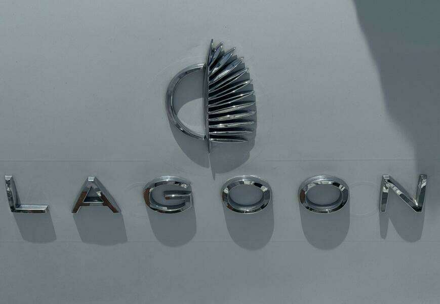 OSITA 38ft Lagoon Yacht For Sale