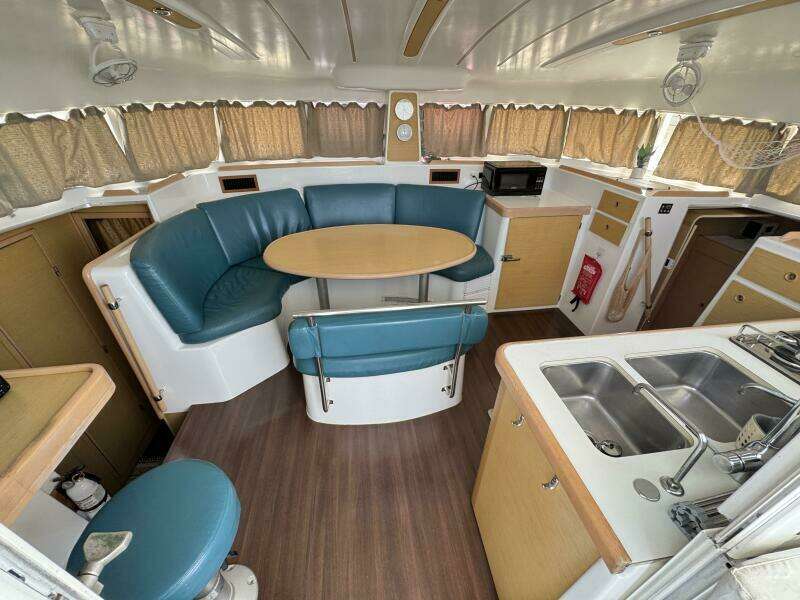 OSITA 38ft Lagoon Yacht For Sale