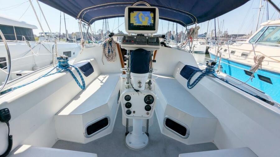 1989 Catalina 42