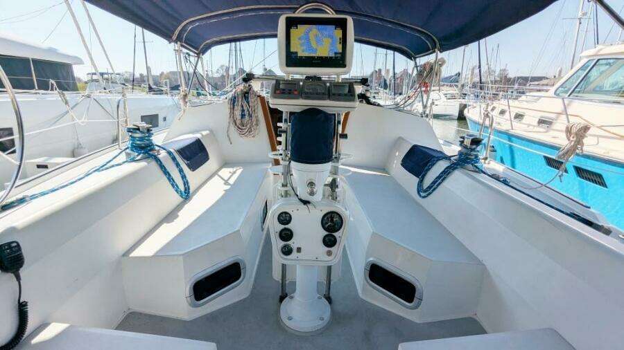Cool Runnings 42ft Catalina Yacht For Sale