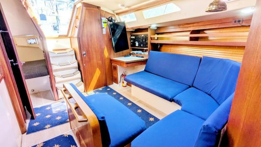 1989 Catalina 42