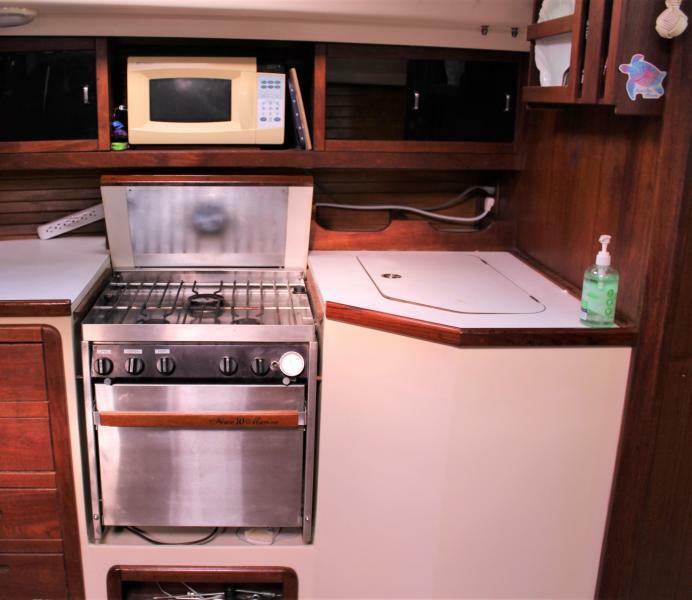 1989 Catalina 42
