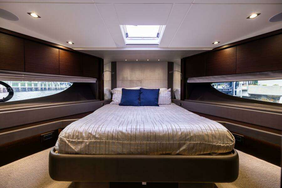 Sunseeker 76 - Journey