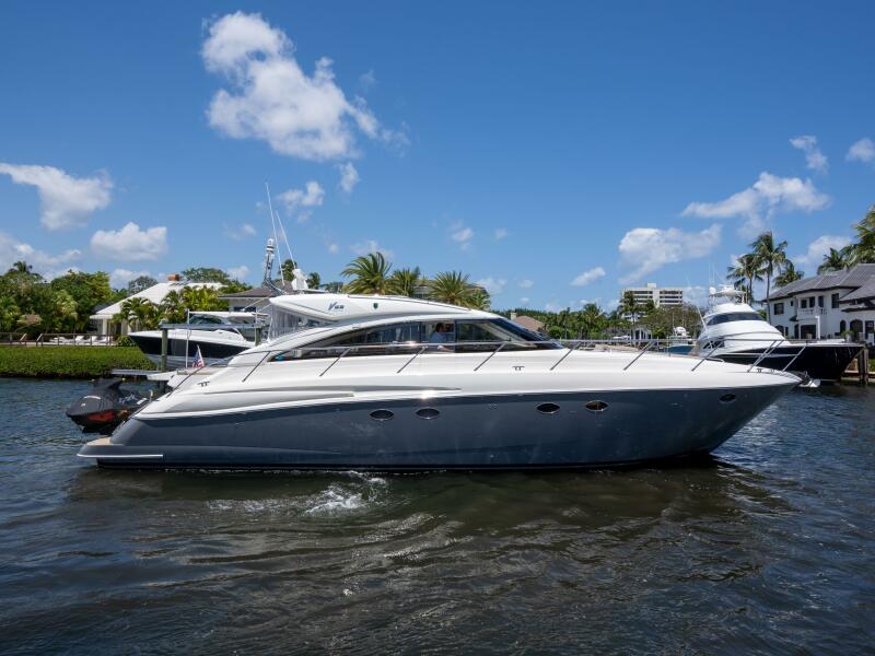 53' 2008 Princess V53