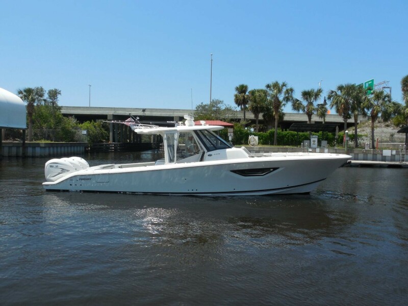 37' 2023 Pursuit S 378 Sport