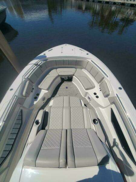 FIJI KAI 37ft Pursuit Yacht For Sale