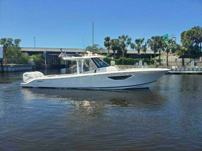 FIJI KAI 37ft Pursuit Yacht For Sale