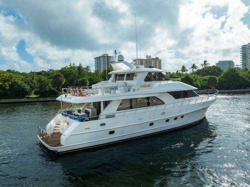 JusMad 80ft Ocean Alexander Yacht For Sale