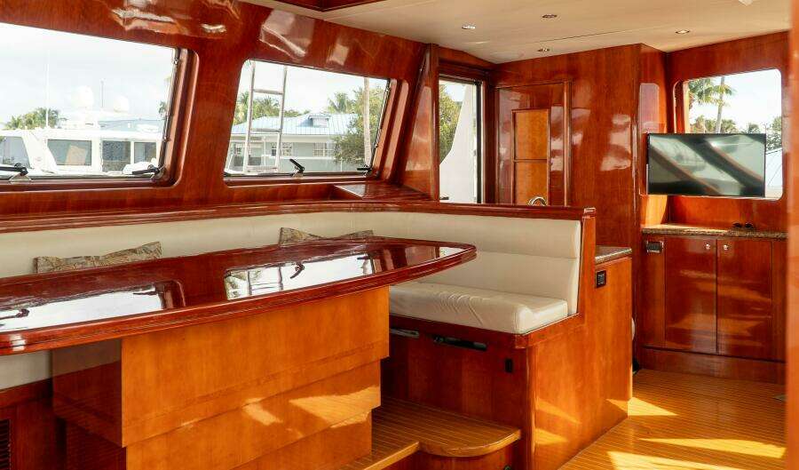 JusMad 80ft Ocean Alexander Yacht For Sale