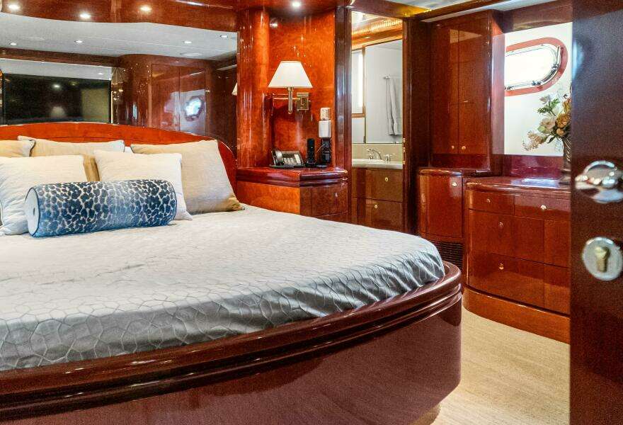 JusMad 80ft Ocean Alexander Yacht For Sale
