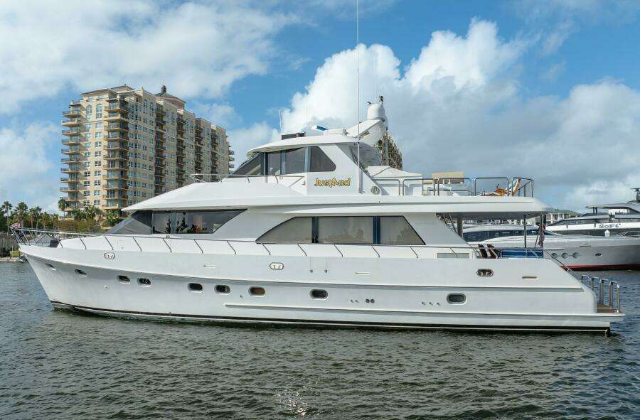 JusMad 80ft Ocean Alexander Yacht For Sale