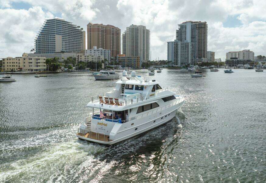 JusMad 80ft Ocean Alexander Yacht For Sale