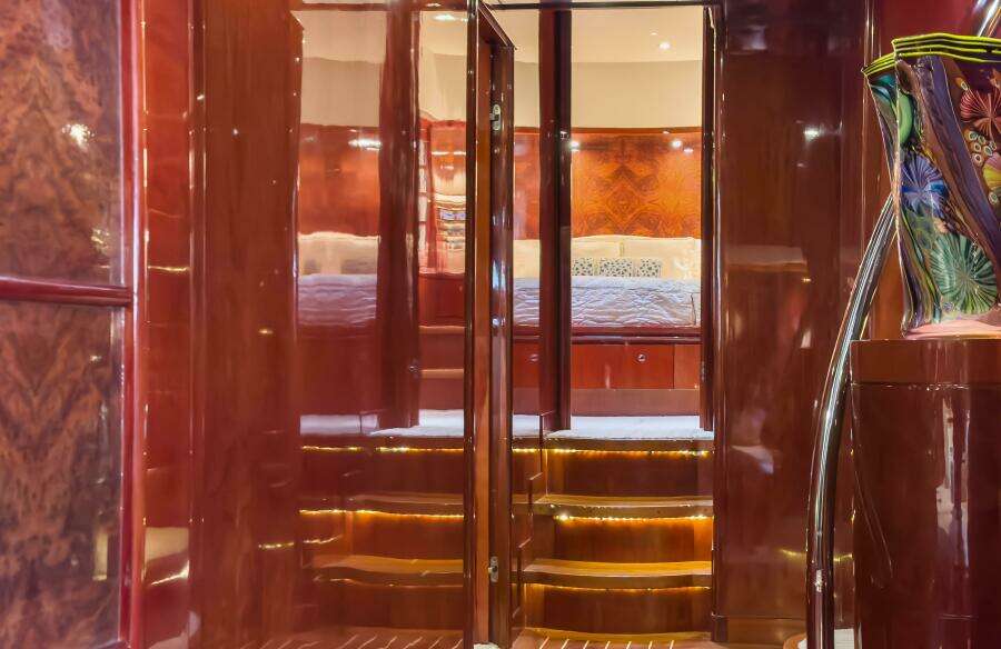 JusMad 80ft Ocean Alexander Yacht For Sale