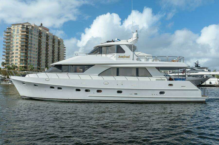 JusMad 80ft Ocean Alexander Yacht For Sale