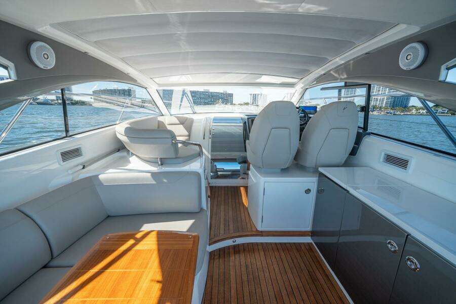 BEJUL 42ft Princess Yacht For Sale